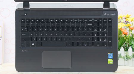 Máy tính xách tay HP Pavilion P249TX bàn phím thiết kế chuyên nghiệp