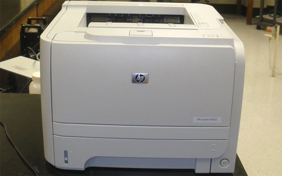 Máy in laser HP LaserJet P2035 thiết kế cứng cáp