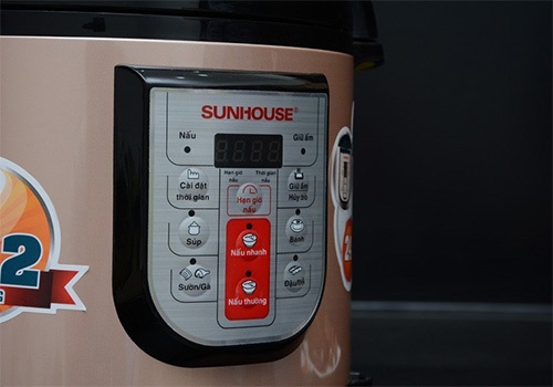 Nồi &aacute;p suất Sunhouse SHD1758 nhiều chương tr&igrave;nh nấu
