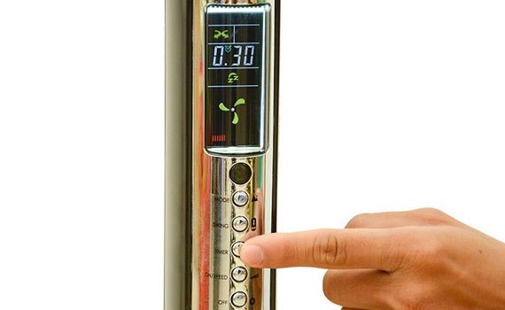 Quạt đứng Asia D16012 đen có hẹn giờ thông minh