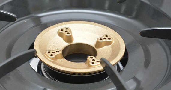 Bếp gas Rinnai RV-970(ST) có đầu đốt được làm bằng đồng thau