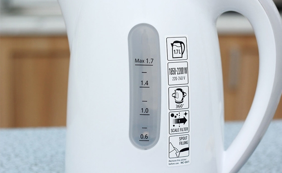 Bình đun siêu tốc Panasonic NC-GK1WRA 1.7 lít giá tốt tại Nguyễn Kim