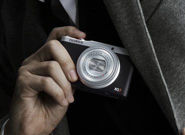 M&aacute;y chụp h&igrave;nh KTS Fujifilm XQ2 thiết kế nhỏ gọn
