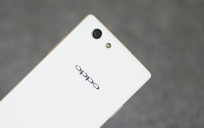 Điện thoại Oppo Neo 5 trắng c&oacute; camera 8MP