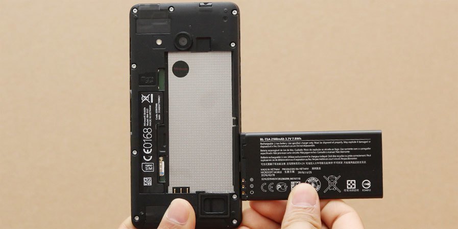 Điện thoại Microsoft Lumia 550 với dung lượng pin lớn