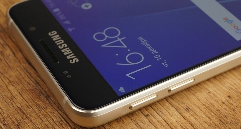 Điện thoại Samsung Galaxy A3 2016 bộ nhớ trong 16 GB