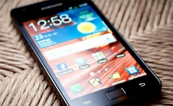 Điện thoại Samsung Galaxy J1 hiệu năng hoạt động cao