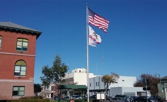 Điện thoại Samsung Galaxy J3 với camera chất lượng cao