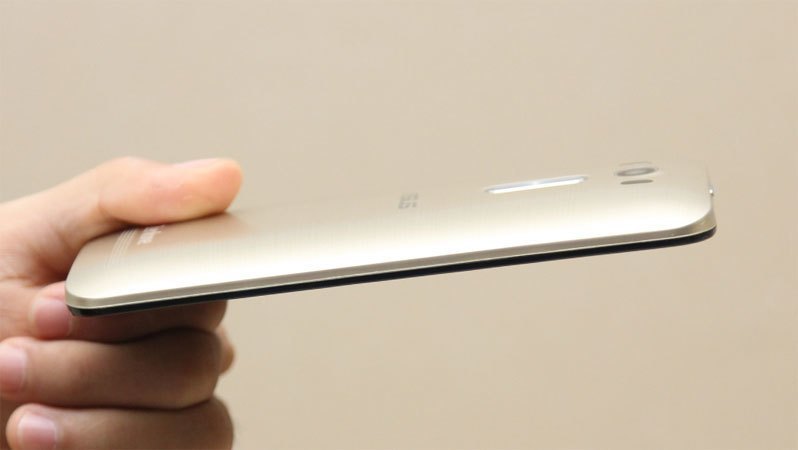 Điện thoại Zenfone 2 Laser ZE500KL với thiết kế cứng c&aacute;p, hiện đại