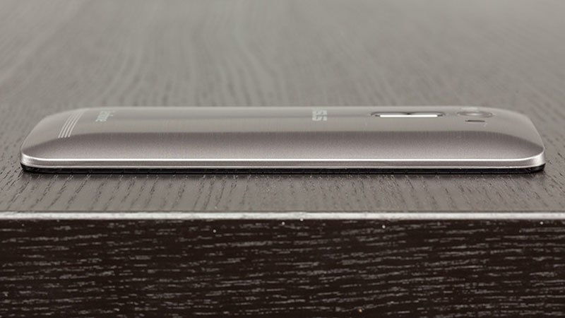 Điện thoại Zenfone 2 Laser ZE500KL với bộ nhớ trong 16 GB