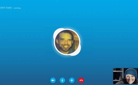 Máy tính xách tay Asus E402SA tích hợp webcam VGA