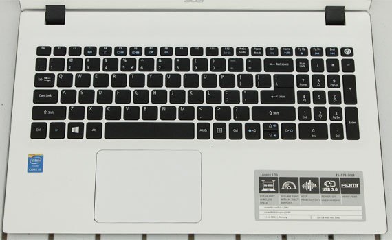 M&aacute;y t&iacute;nh x&aacute;ch tay Acer E5-573 trang bị b&agrave;n ph&iacute;m Full size