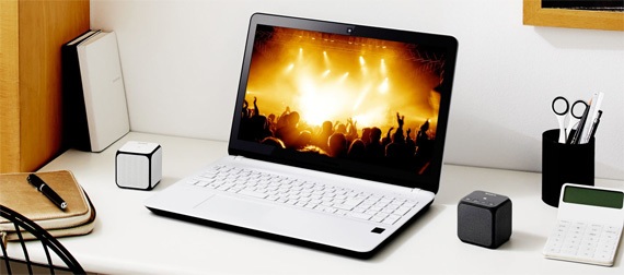Loa Sony mini SRS-X11 gọn nhẹ nhiều màu sắc