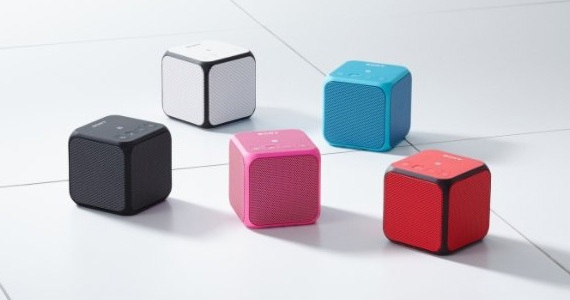 Loa Sony mini SRS-X11 âm trầm sâu, công suất 10W