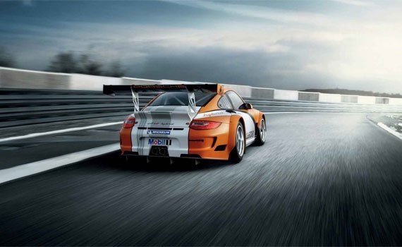 Tivi th&ocirc;ng minh TCL L40S4700 xử l&yacute; h&igrave;nh ảnh chuyển động cao tốt