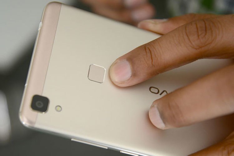 điện thoại Vivo V3 Max với HĐH Funtouch OS 2.5 nền tảng Android 5.1 Lollipop