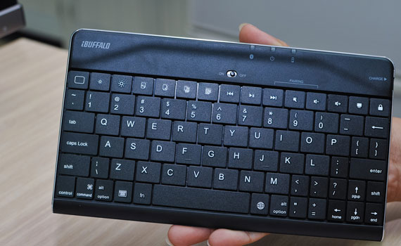 Bàn phím Ipad Mini Ibuffalo BSKBB18BK có thiết kế mỏng nhẹ