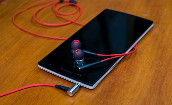 Tai nghe Elecom EHP-CS1000SSV jack cắm thông dụng