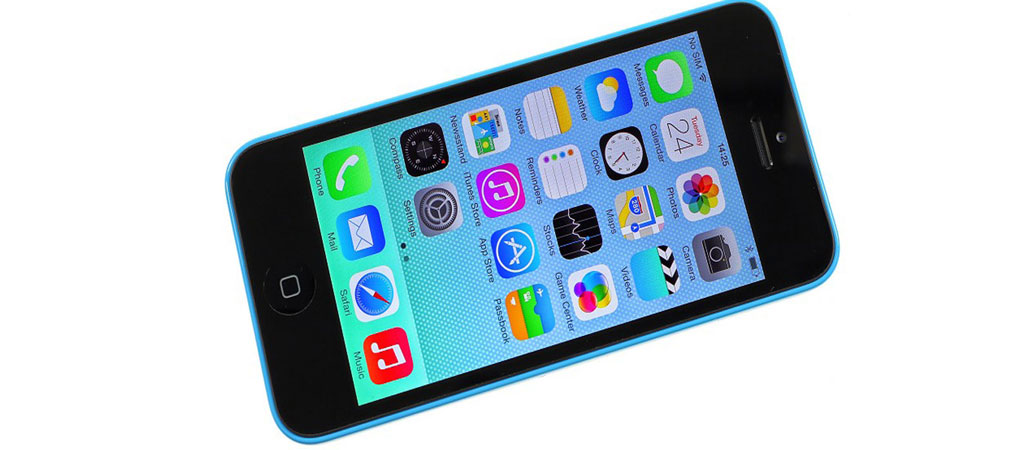 Giao diện phẳng trên iOS7 trên điện thoại Iphone 5C 32 GB