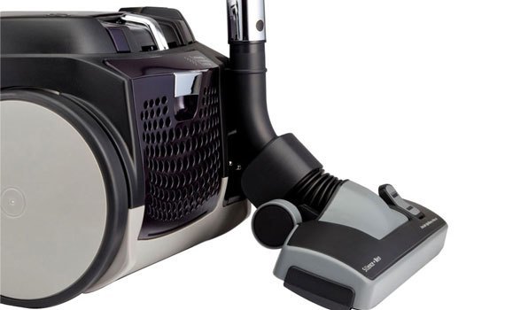 Máy hút bụi Zelmer ZVC545CA giúp bạn tiết kiệm thời gian hiệu quả