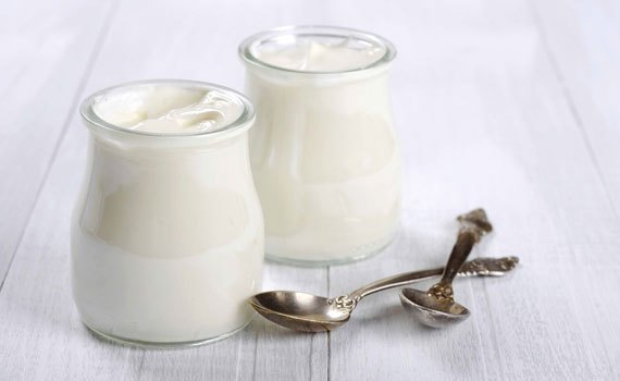 Máy làm sữa chua Pensonic PYM-700 cho ra thành phẩm sánh mịn thơm ngon