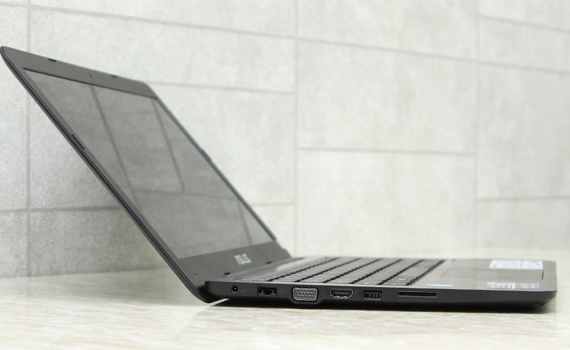 Máy tính xách tay Asus E402SA với thiết kế mỏng, gọn