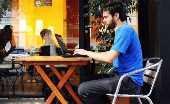 Máy tính xách tay HP ProBook 440 G3 trang bị RAM 4 GB