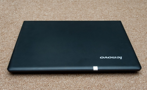 Máy tính xách tay Lenovo Ideapad 100 trang bị chip Intel Core i3