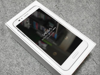 Mua ĐTDĐ Vega Secret Up A900L m&agrave;u trắng ở đ&acirc;u tốt