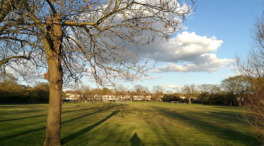 Điện thoại Huawei P9 grey l&agrave; smartphone chụp ảnh 