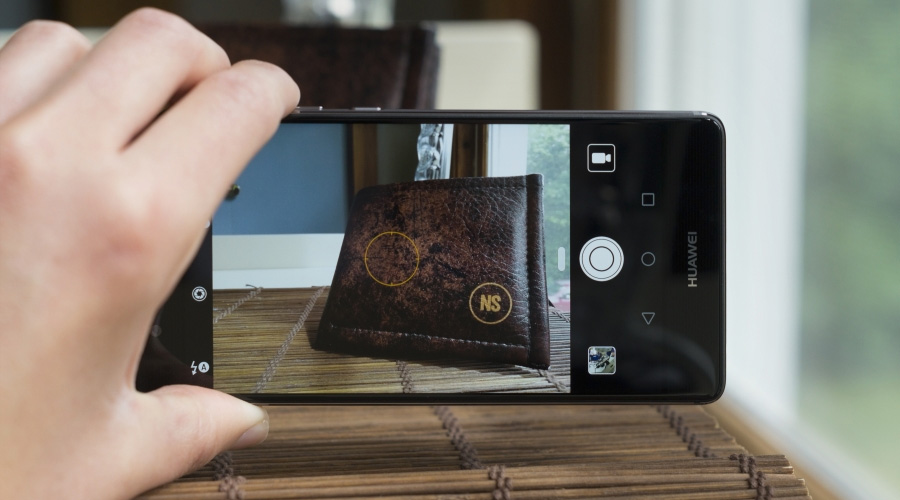 Điện thoại Huawei P9 grey c&oacute; camera trước 8MP