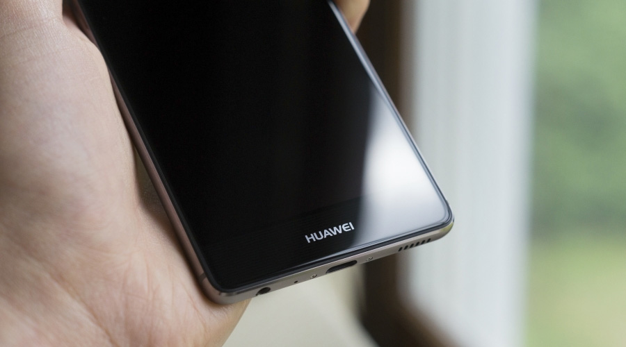 Điện thoại Huawei P9 grey thiết kế nguy&ecirc;n khối kim loại nh&ocirc;m