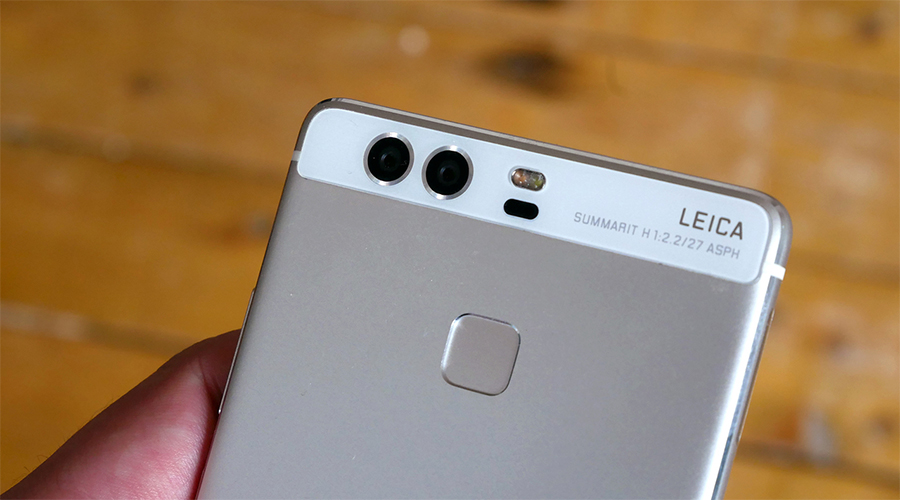 Điện thoại Huawei P9 silver có camera kép Leica 12MP