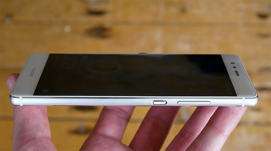 Điện thoại Huawei P9 silver thiết kế nguyên khối kim loại nhôm