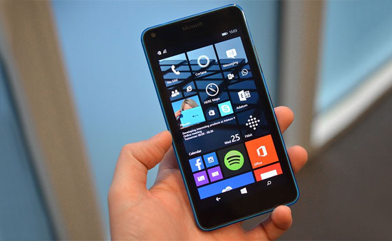 Đi&ecirc;n thoại Microsoft Lumia 640 với chip Snapdragon 400