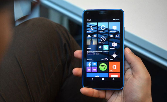 ĐTDĐ Microsoft Lumia 640 m&agrave;n h&igrave;nh IPS 5 inch