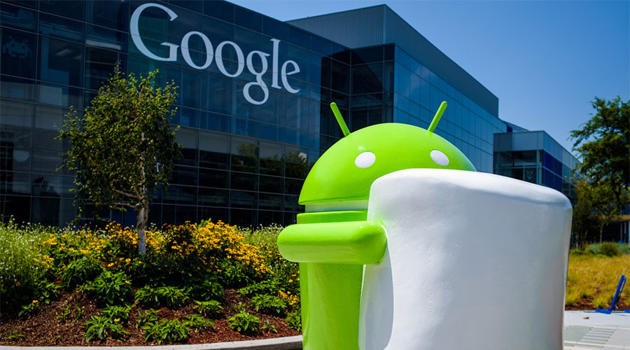 Điện thoại Samsung Galaxy J7 2016 trắng chạy hệ điều hành Android 5.1