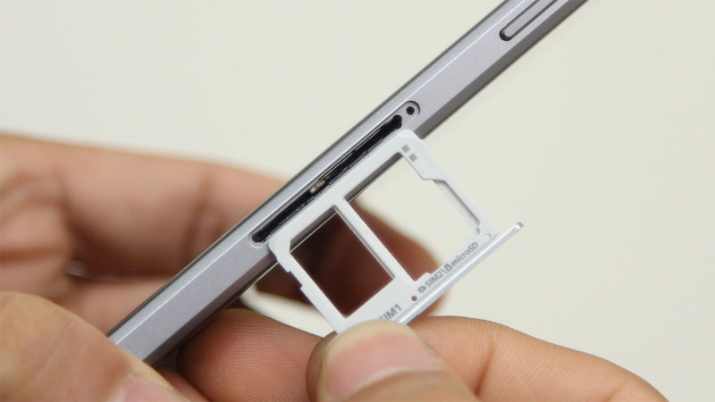 Điện thoại Samsung Galaxy A5 Black sử dụng 2 sim