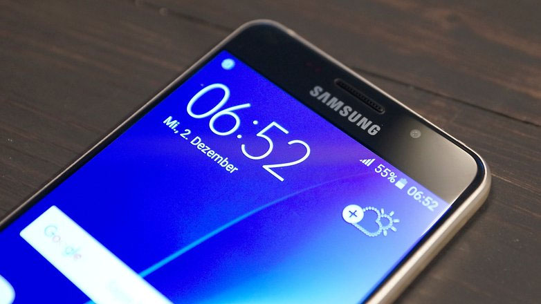 Điện thoại Samsung Galaxy A5 gold màn hình Super AMOLED 5.5 inch