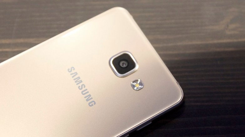 Camera 13MP chống rung OIS trên điện thoại Samsung Galaxy A5 gold
