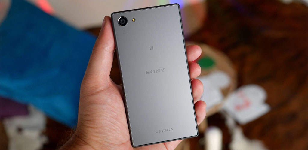 Điện thoại Sony Xperia Z5 Compact black camera 23MP