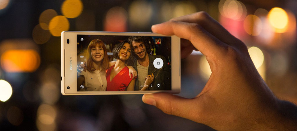 Điện thoại Sony Xperia Z5 Compact camera trước 5MP