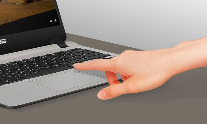 Laptop ASUS X407U - BV147T