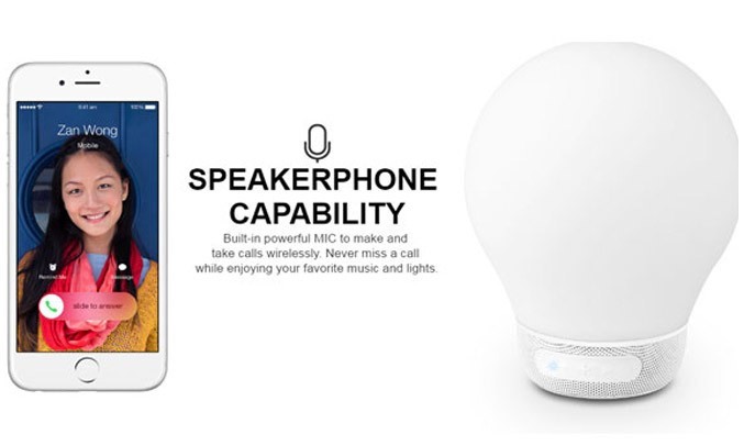 Loa Divoom Aurabulb màu trắng kết hợp với microphone chất lượng