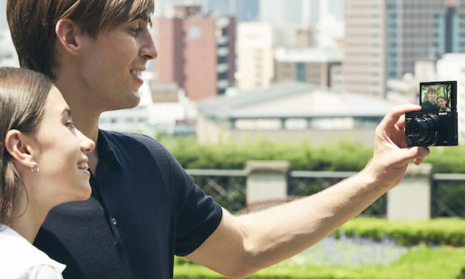 MÁY ẢNH SONY KTS DSC-HX99/BC E32 - Selfie dễ dàng