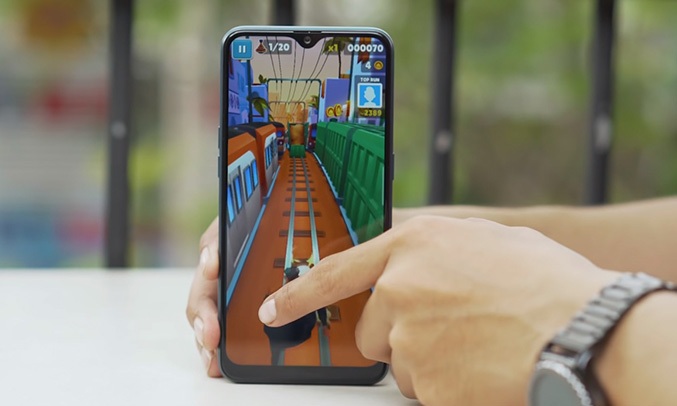 OPPO A7 64GB VÀNG Cấu hình ổn, chơi game tốt