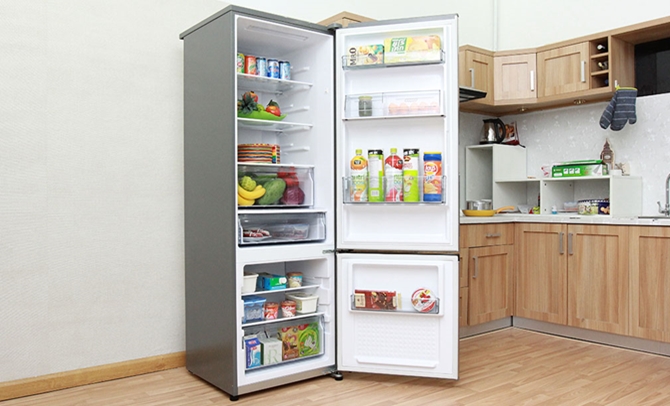 Tủ lạnh Panasonic NR-BV368XSVN gam màu xám hiện đại