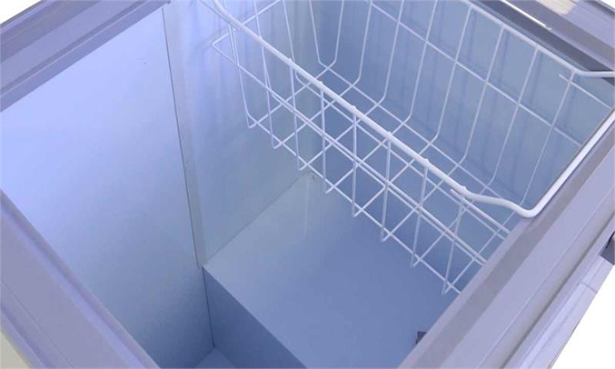 Tủ đông Sanaky 100 lít VH-1599HY