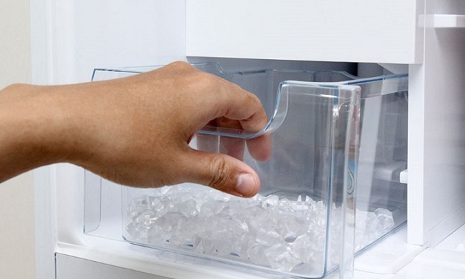 Tủ lạnh Toshiba Inverter 270 lít GR-RB350WE-PMV(30)-BS - Hộp đá di động chống tràn