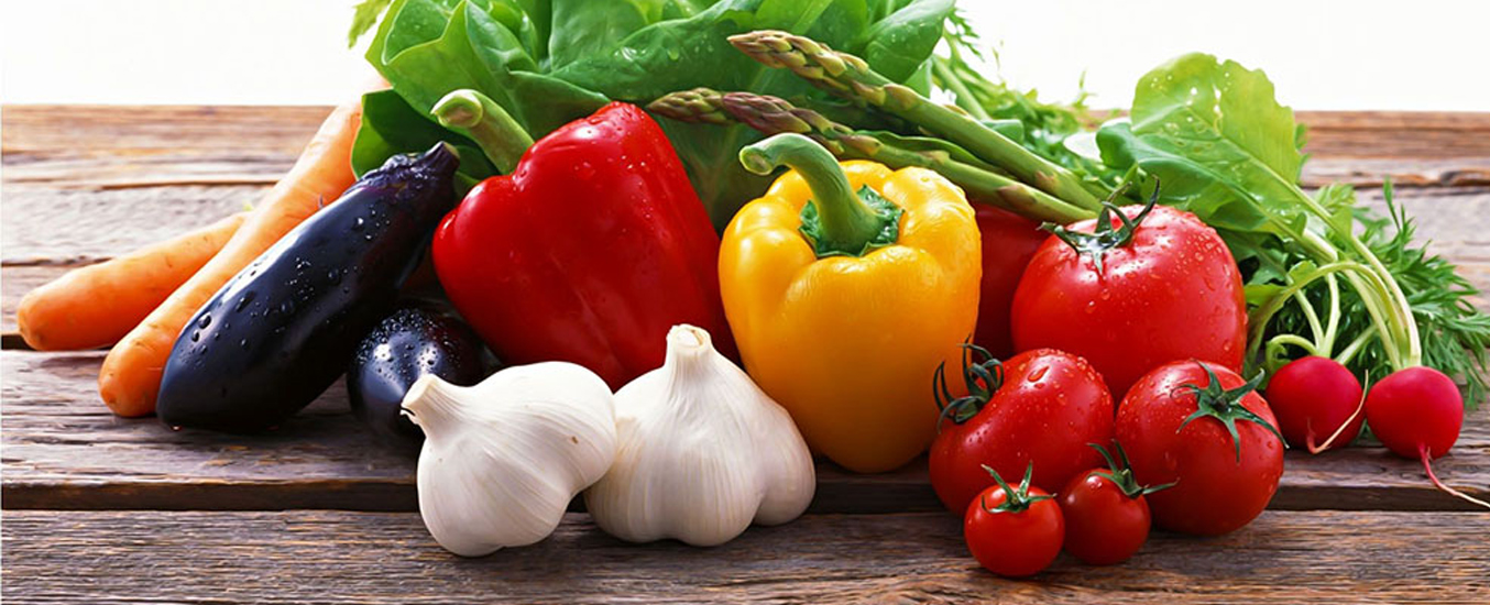 Tủ lạnh Panasonic 238 lít NR-BL268PSVN bảo quản thực phẩm tươi tốt